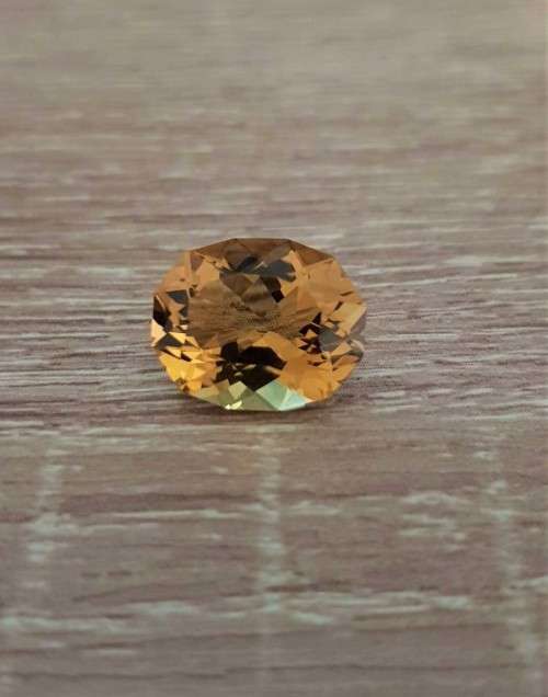 7.81Ct.Yellow Quartz Brazil Full Fire & Eye Clean! Ravishing Color! Natural