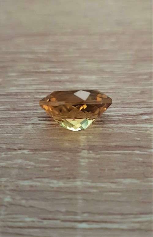 7.81Ct.Yellow Quartz Brazil Full Fire & Eye Clean! Ravishing Color! Natural