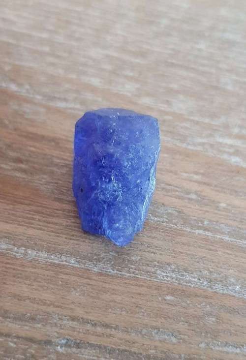 TANZANITE 28.78Cts. NATURAL VIOLET BLUE SPECIMEN ROUGH
