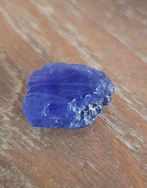 TANZANITE 24.58Cts. NATURAL VIOLET BLUE SPECIMEN ROUGH