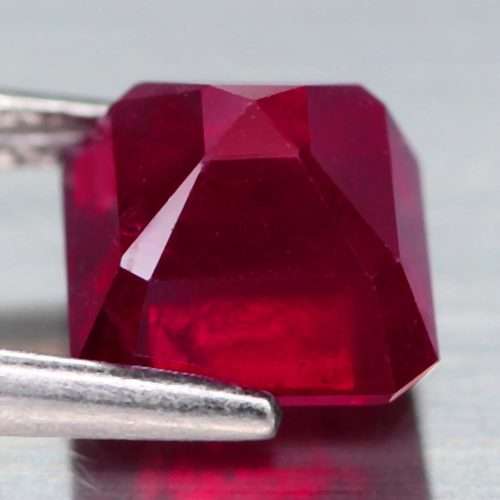 2.78Ct. Ruby Scissor Cut Red Good Sparkling! Natural