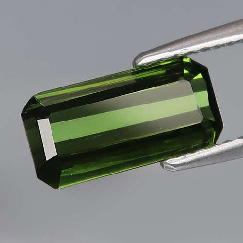 1.89Ct. Green Tourmaline Mozambique Perfect Shape Ravishing Color! Natural