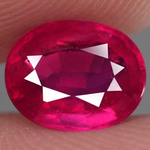 4.05Ct. Ruby Oval Facet Red Sparkling & Good Color!  Natural