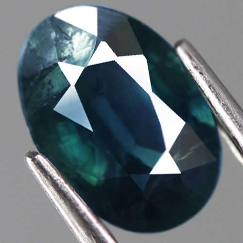 1.45Ct.   Sapphire Oval Greenish Blue Australia RAVISHING Normal Heated Natural