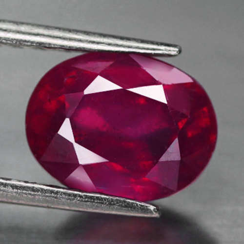 2.76Ct. Ruby Oval Facet Red Sparkling & Good Color!  Natural