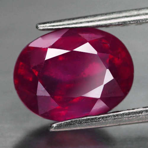 2.76Ct. Ruby Oval Facet Red Sparkling & Good Color!  Natural