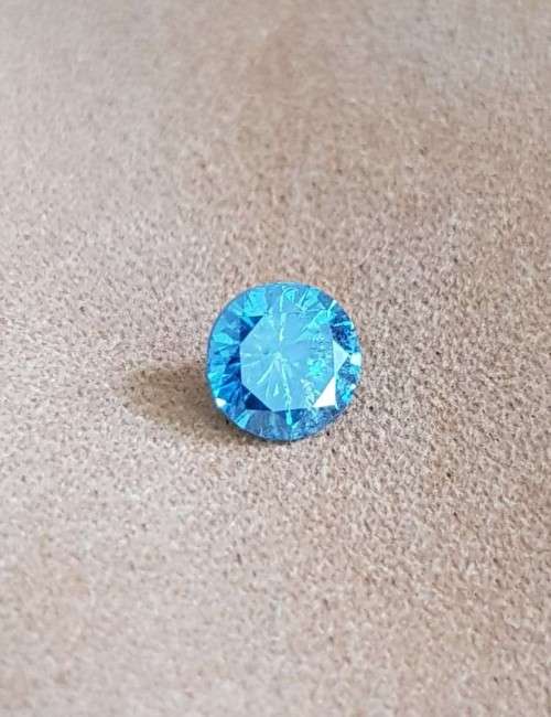 *CERTIFIED* Diamond  0.71Cts  Round Vivid Blue Loose Natural Diamond