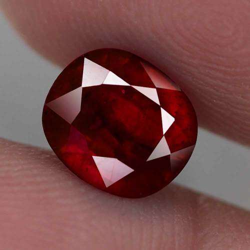 3.26Ct. Ruby  Oval Facet Red Sparkling & Good Color!