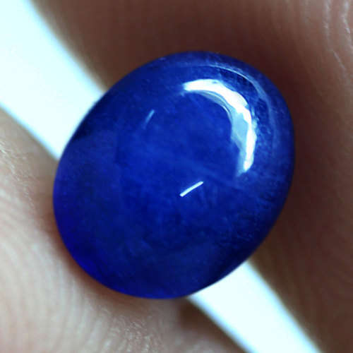 2.67Ct. Sapphire Oval Cabochon Cornflower Blue  Good! Sparkling! Madagascar