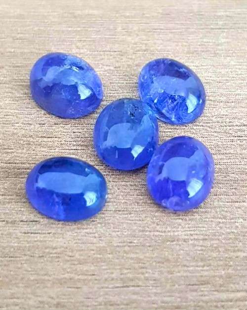 Purplish Blue Tanzanite 1Pcs Oval Cab 9x7MM. Ravishing Colour & Full Fire!