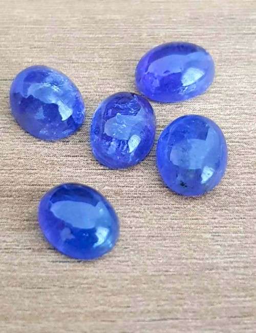 Purplish Blue Tanzanite 1Pcs Oval Cab 9x7MM. Ravishing Colour & Full Fire!