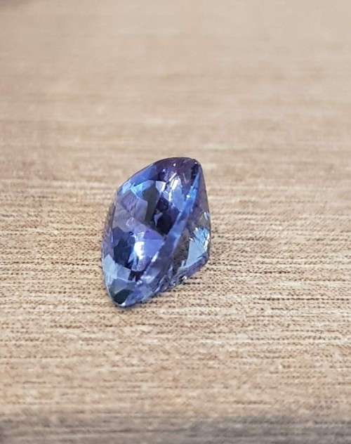 Purplish Blue Tanzanite 1.04Cts . Ravishing Colour & Full Fire!