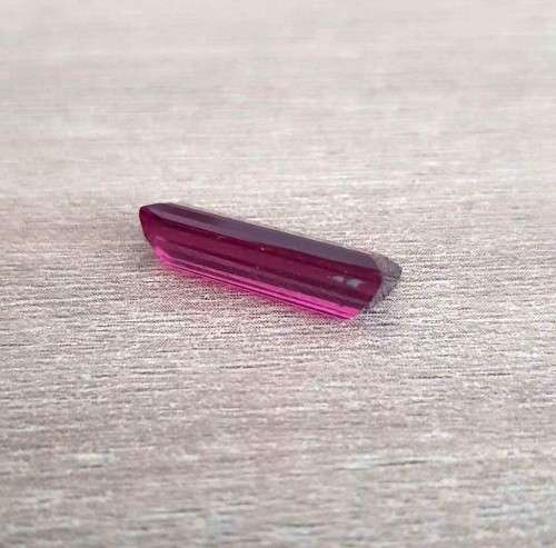5.17Ct. Rhodolite Garnet Cherry Pink Ravishing Color & Full Fire! Natural