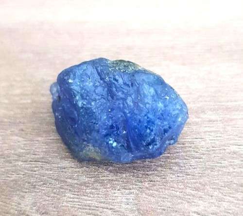 TANZANITE 28.82Cts.ROUGH NATURAL VIOLET BLUE SPECIMEN