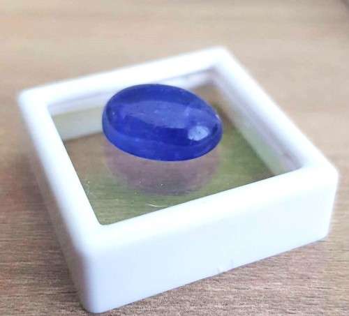8.05Cts Purplish Blue Tanzanite Oval Cabochon . Ravishing Colour & Full Fire!