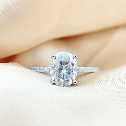 2.00 Carat Moissanite Oval **GRA Certified**  VVSI/D Engagement Ring in Sterling Silver