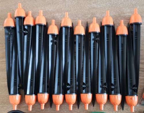 Garden Drip Irrigation Kit System Automatic Watering of Plants