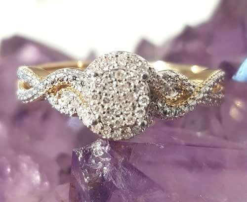 0.250ct  DESIGNER CLUSTER DIAMOND RING  YELLOW GOLD**SWIRL COLLECTION **