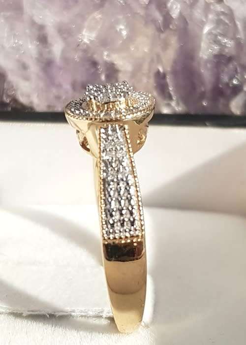0.300ct DIAMOND RING CLUSTER HALO DESIGN YELLOW GOLD