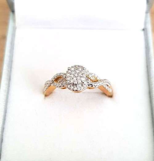 0.250ct  DESIGNER CLUSTER DIAMOND RING  YELLOW GOLD**SWIRL COLLECTION **