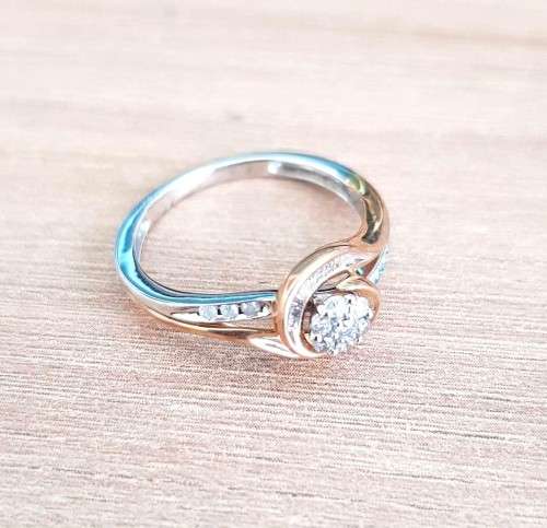0.325ct  DIAMOND SWIRL DESIGN RING  ROUND / BAGUETTE CUT  ROSE GOLD **STUNNING **