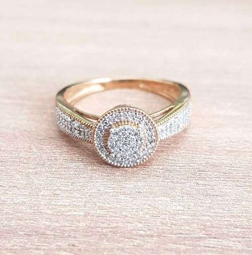 0.300ct DIAMOND RING CLUSTER HALO DESIGN YELLOW GOLD