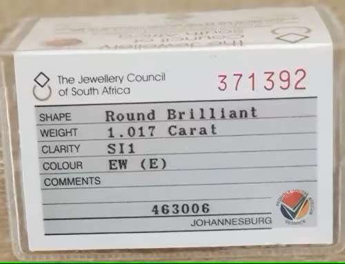 Diamond**Certified** 1.017Cts E Color SI1 Natural Loose White Natural