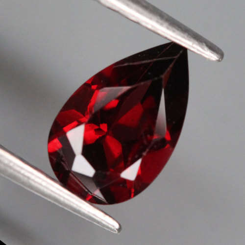 1.18Ct.  Spessartine Garnet Red Pear  Good Quality & Gem Sparkling Natural