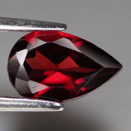 1.09Ct.  Spessartine Garnet Red Pear Namibia Good Quality & Gem Sparkling Natural