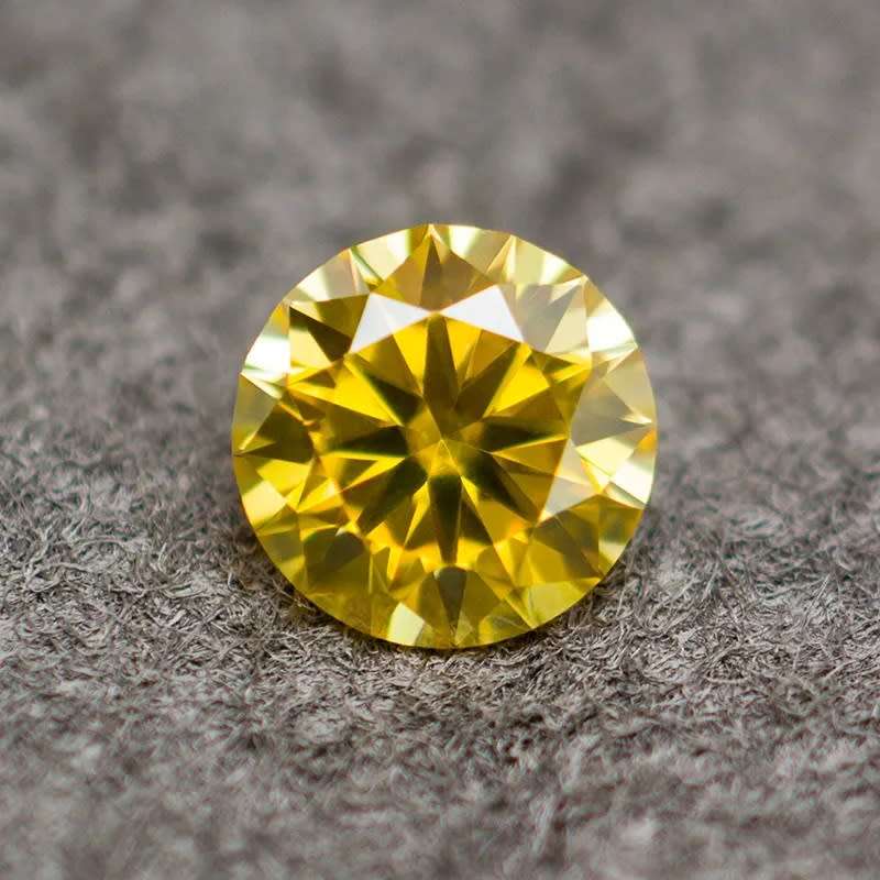 2Cts MOISSANITE  GOLDEN YELLOW  VVSI  8mm ROUND **GRA Certified **BRILLIANT CUT