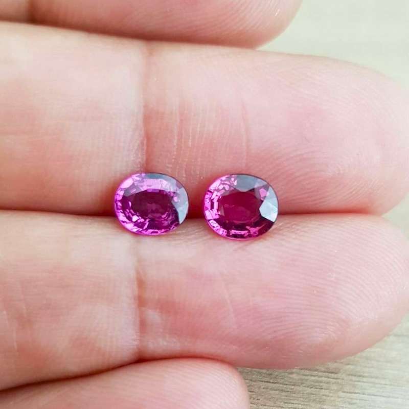 2.22Ct. Rhodolite Garnet Round Pair**Purplish Red**