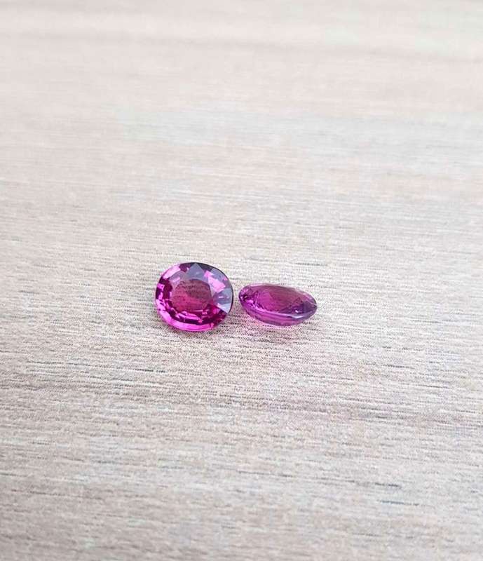 2.22Ct. Rhodolite Garnet Round Pair**Purplish Red**