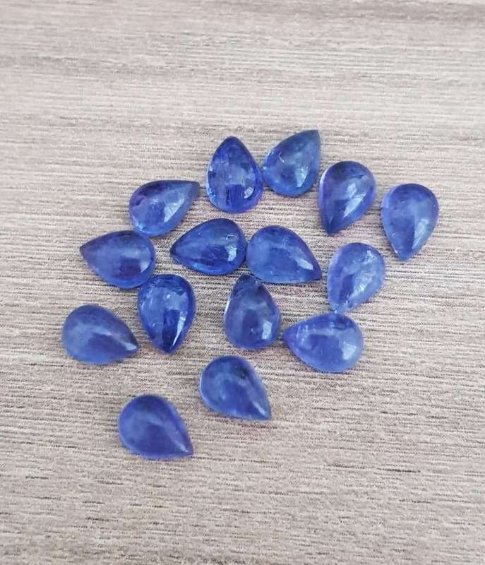 Purplish Blue Tanzanite 1Pcs Pear Cabochon 7x5MM. Ravishing Colour & Full Fire!