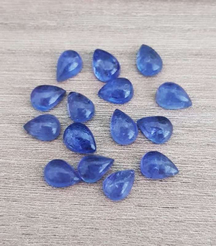 Purplish Blue Tanzanite 1Pcs Pear Cabochon 7x5MM. Ravishing Colour & Full Fire!