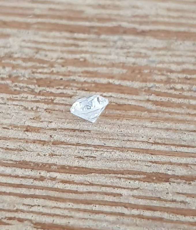 0.41Cts DIAMOND ROUND G/I1  **CERTIFIED**SPARKLING   NATURAL
