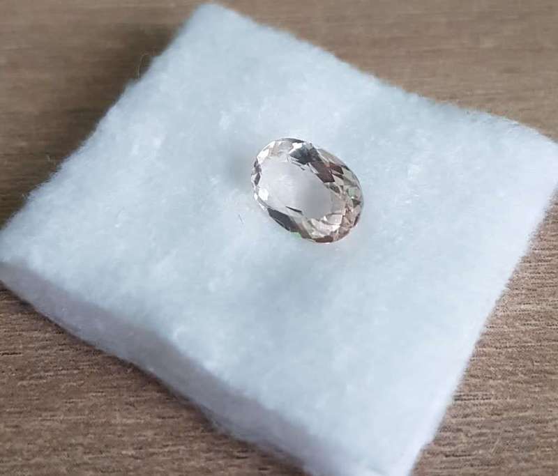 1.42Cts  MORGANITE **PEACH OVAL CUT** GEMSTONE! NATURAL