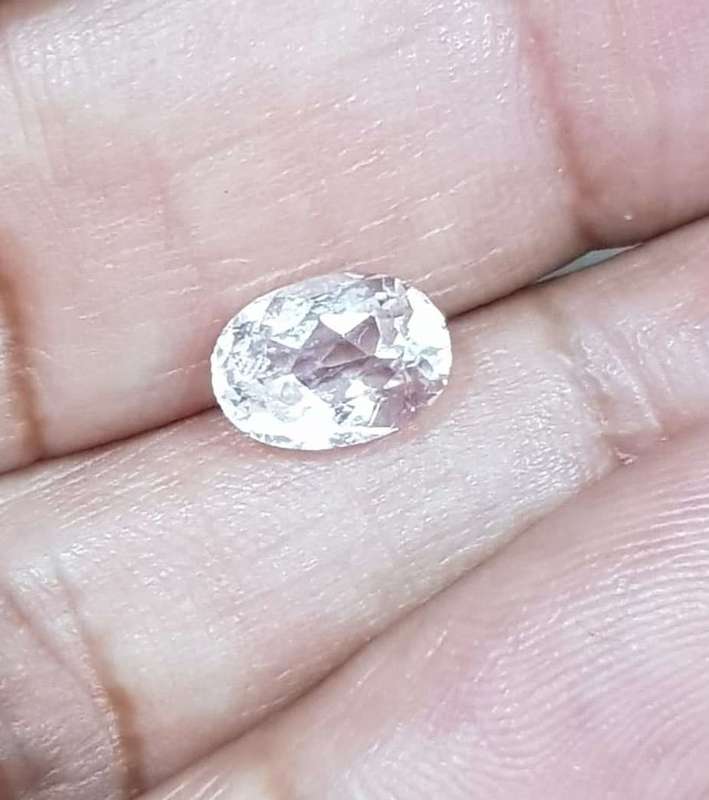 1.76cts Morganite Pink Oval Cut Gemstone - Natural