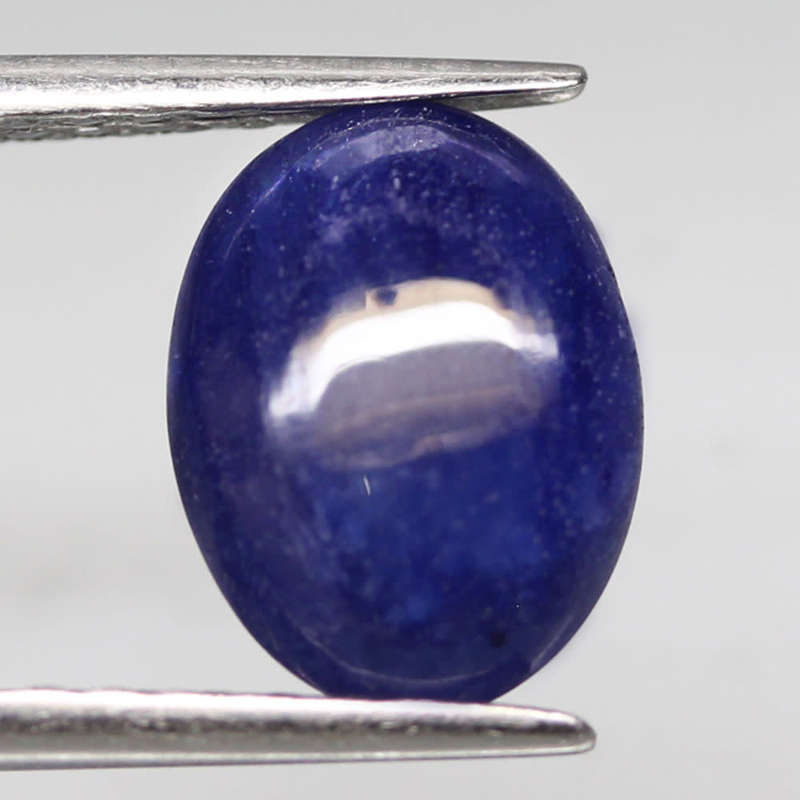 3.37Ct.  Sapphire Cornflower Blue Oval Cabochon Natural