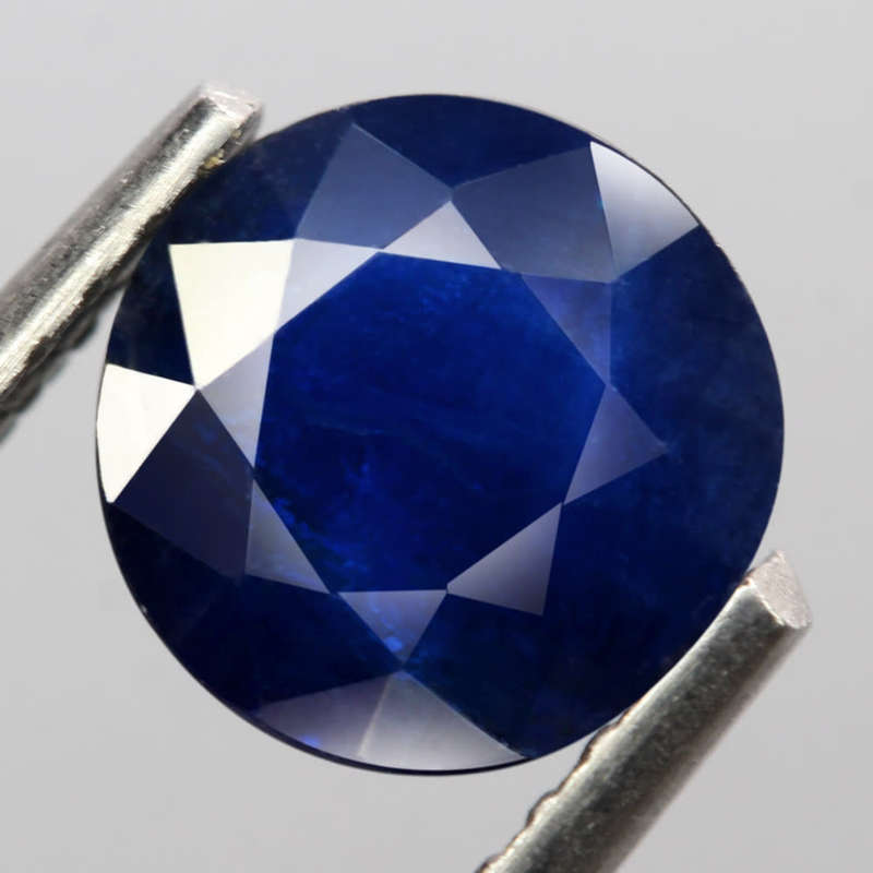1.5Ct. Sapphire Blue Round Thailand Precious Gem Ravishing Normal Heated
