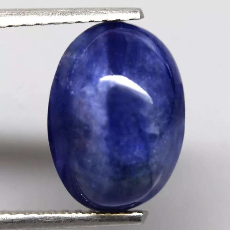 7.26Ct.  Sapphire Cornflower Blue Oval Cabochon Natural