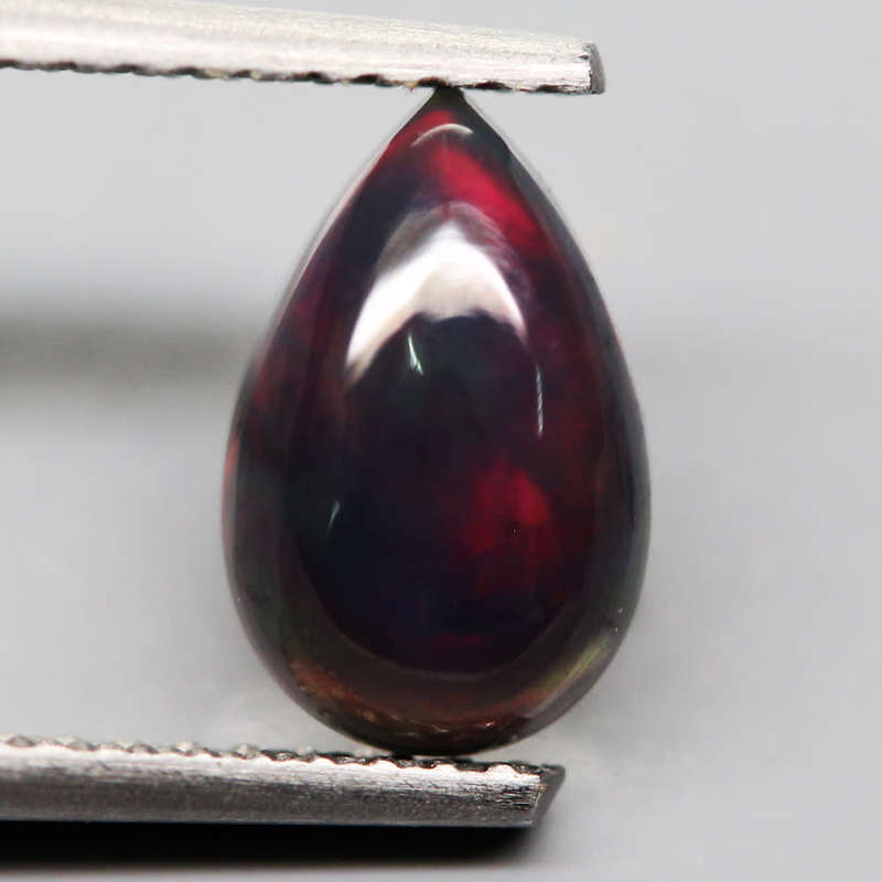 0.80Ct. Opal Cabochon **Reddish** Glittering 3D! Ethiopian Natural