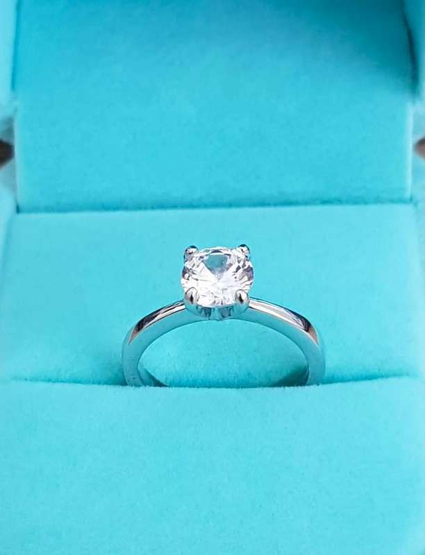Fancy Four Claw Classic Style 1 Carat NSCD Diamond Engagement Ring