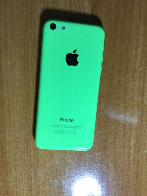 APPLE IPHONE 5c. 32 GB