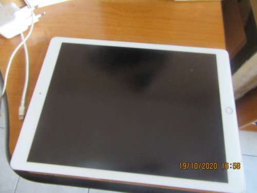 APPLE IPAD PRO 12.9  SILVER 256 GB WIFI  and CELLULAR