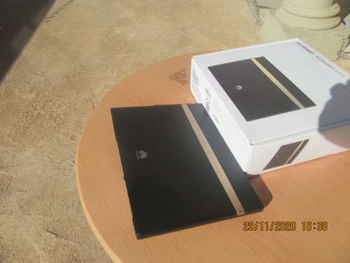 HUAWEI 4GROUTER B525