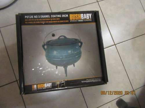 POTJIE N0 3 ENAMEL COATING 26CM BUSHBABY