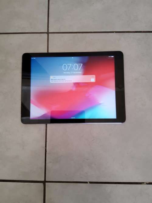 APPLE IPAD AIR 16GB WIFI and 4G