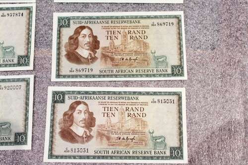 R10 - TW de Jongh - Nine notes - Good, used condition - Low price - Bid now!