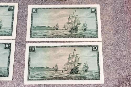 R10 - TW de Jongh - Nine notes - Good, used condition - Low price - Bid now!