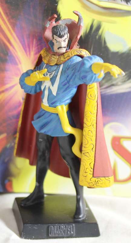 Classic Marvel collection - lead, hand painted figurine with book - Doctor Strange
